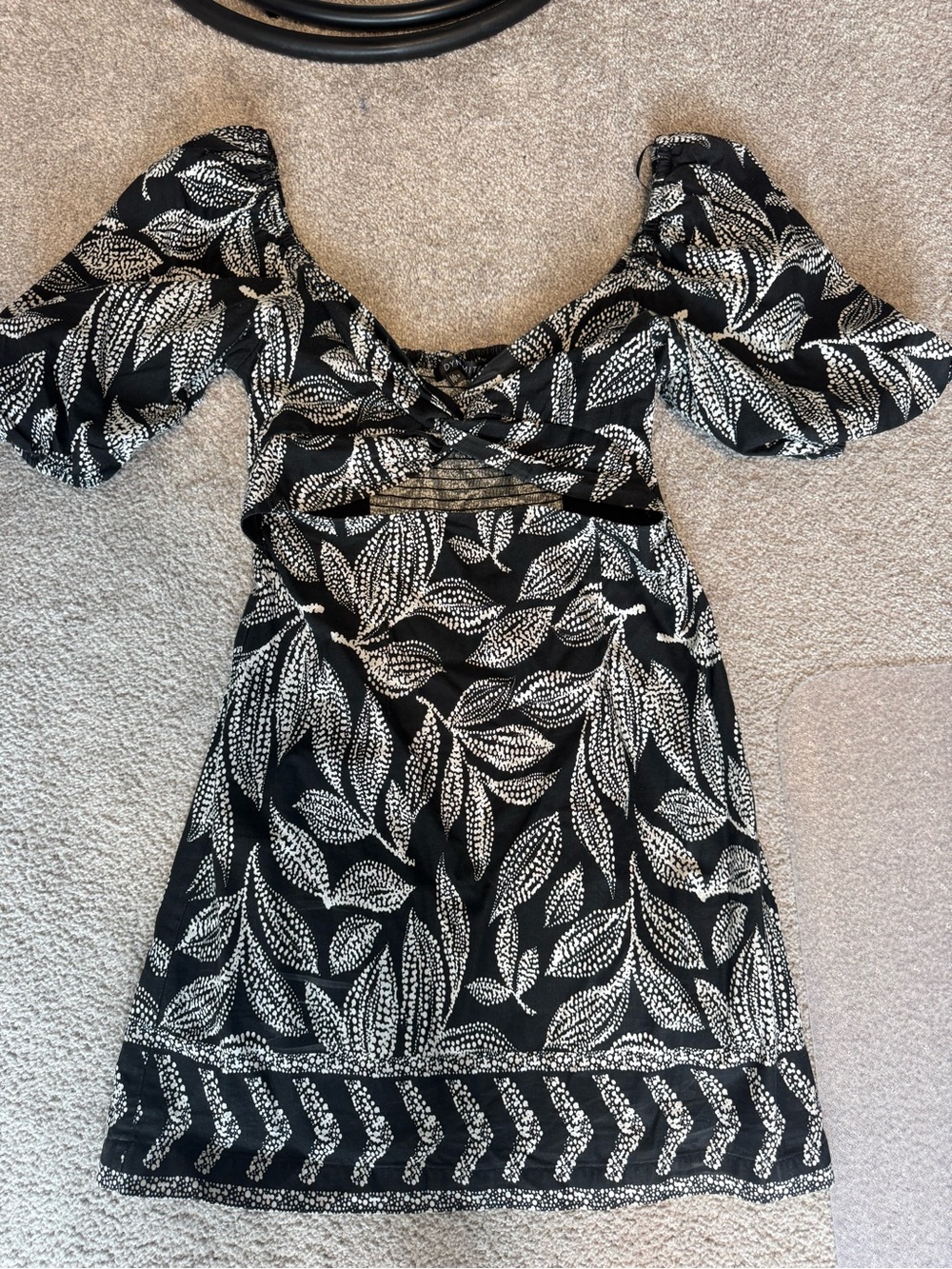 Dynamite Puff Sleeve Mini Dress - medium
